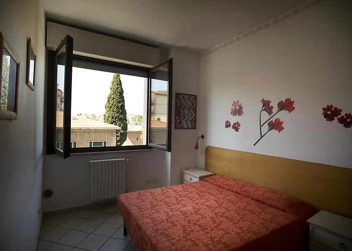 Soggiorno Iris * Сиена